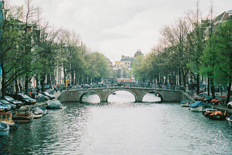 Amsterdam on film - Nikon FE - by Zilverblauw